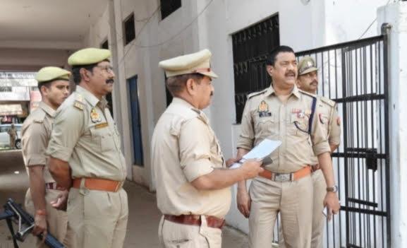 SI recruitment exam conducted under strict supervision