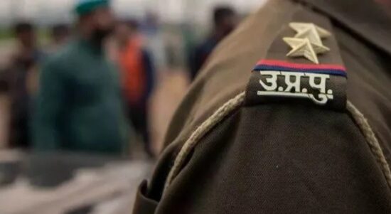 उन्नाव में विधायक व पुलिस कर्मियों पर प्रताड़ना का आरोप, महिला दारोगा रेखा दुबे इस्तीफा, लखीमपुर खीरी पोस्टिंग विवाद, उन्नाव एसपी जयप्रकाश सिंह बयान, पुलिस विभाग विवाद यूपी, Unnao Woman Sub Inspector Resignation, Rekha Dubey Allegation MLA Police, Lakhimpur Kheri Posting Case, UP Police Controversy News, Uttar Pradesh District Crime Political News,महिला दारोगा रेखा दुबे फोटो, उन्नाव पुलिस थाना, लखीमपुर खीरी कोतवाली, पुलिस वर्दी प्रतीकात्मक तस्वीर, Woman SI Unnao Image, UP Police Station Photo, Lakhimpur Kheri Kotwali Visual, Police Harassment Case Image,उन्नाव जिला अपराध समाचार, उत्तर प्रदेश पुलिस विवाद 2026, लखीमपुर खीरी विधायक विवाद, महिला पुलिस अधिकारी इस्तीफा, उन्नाव एसपी ताजा बयान, Unnao District Breaking News, UP Political Crime News, Woman Police Officer Resignation India, Lakhimpur Kheri Controversy Update, Uttar Pradesh Law and Order News,#UnnaoNews, #UPPolice, #RekhaDubey, #LakhimpurKheri, #PoliceControversy, #UttarPradeshNews, #BreakingNews, #LawAndOrder, #PoliticalNews, #DistrictNews